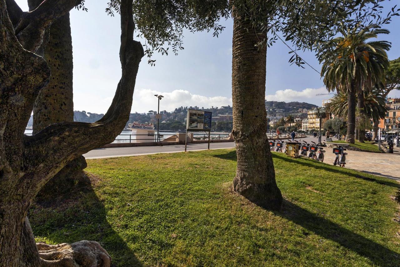 Casa Marilu Nel Centro Storico Di Rapallo By Wonderful Italy Exteriör bild